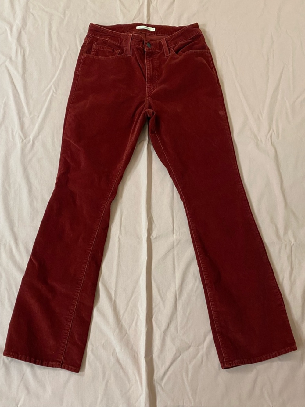 Levi’s Burgundy Corduroy 725 High Rise Bootcut Pants Size 31